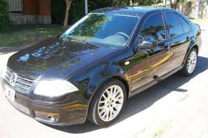 Volkswagen Bora 2.0 Trendline usado  kms