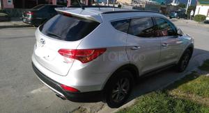 Hyundai Santa Fe ()