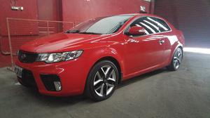 Kia Cerato Koup 2.0 ELX 5MT Coupé