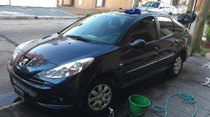 Peugeot 207 Compact XS 1.4 4P usado  kms