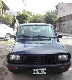 Renault R 12