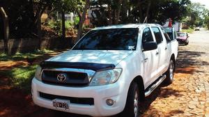 VENDO OERMUTO TOYOTA DX 2.5 TD 4X2 FULL MOD  INPECABLE