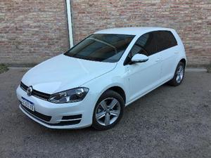 Volkswagen Golf 5P 1.6 Comfortline usado  kms