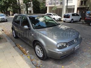 Volkswagen Golf 5P 2.0 Highline