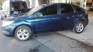 Ford Focus Ghia Nafta 2.0L usado  kms