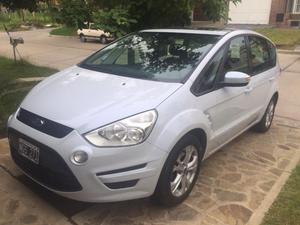 Ford SMax Trend Mod.  Kms. Impecable!!
