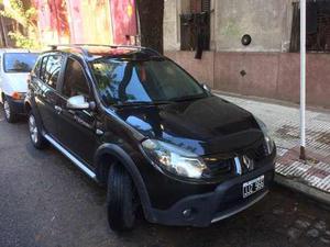 Renault Sandero Stepway v. Confort