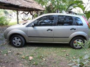 Ford Fiesta Ambiente usado  kms