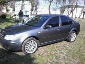 Volkswagen Bora 1.8T Highline MT Cuero (L07)