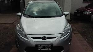 Ford Fiesta Kinetic Titanium 1.6L nafta 5P usado 