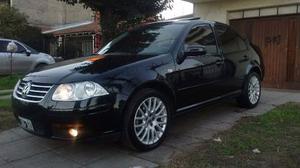 Volkswagen Bora 1.8T Highline MT