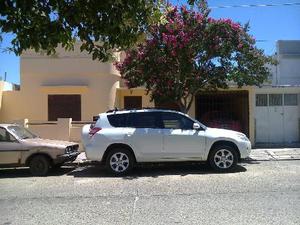 Toyota RAV-4 4X2 A/T usado  kms