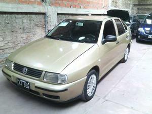 Volkswagen Polo Classic 1.6 Format