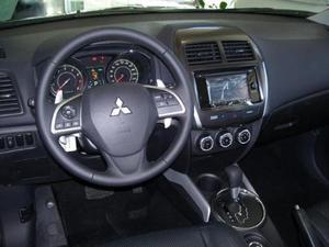 Mitsubishi New Outlander Sport 2.0 GLS A/T (4WD) usado 