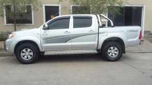 Toyota Hilux Srv 4x4 O Permuto