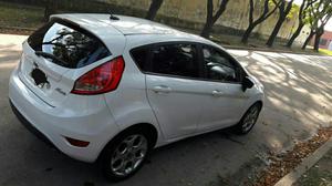 Vendo Ford Fiesta Kinetick Impecable