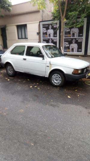 fiat 147 año , motor espectacular, detalles de