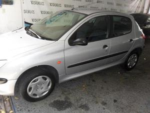 Peugeot 206 XR 1.6 5P usado  kms