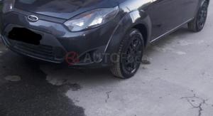 Ford Fiesta Max