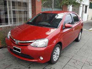 Toyota Etios 1.5 XLS (90cv) 4Ptas.