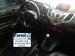 Ford Fiesta Kinetic Titanium 1.6L nafta 5P usado 