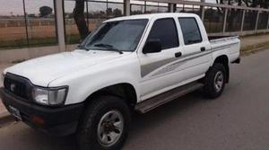 Toyota Hilux 3.0 4x4 DX DC usado  kms