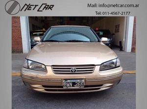 Toyota Camry 3.0 V6 Aut. usado  kms