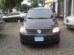 Volkswagen Fox Trendline 3P usado  kms