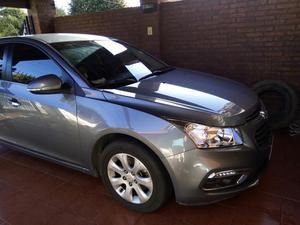 Cruze Lt Impecable  Km en Garantia