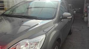 Ford Focus Trend 1.6 usado  kms