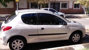 Peugeot 207 Compact 1.4 XR 3P