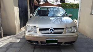 Volkswagen Bora 1.9 TDi Trendline usado  kms