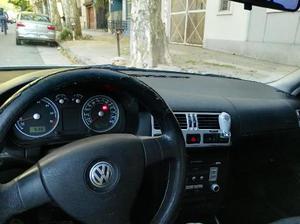 Volkswagen Bora 2.0 Trendline usado  kms