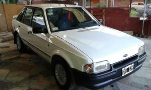 Ford Escort Impecable Nafta Y Gas Al Dia Vtv Full Ghia Tomo