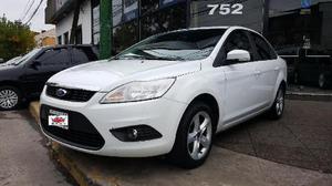 Ford Focus Trend Nafta 2.0L usado  kms