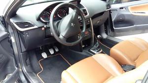 Peugeot 207 CC v THP Coupe Cabriolet (156cv)