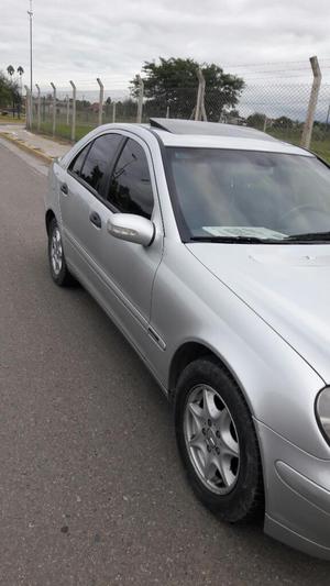 Mercedes Benz Clace C Sedan 220 Cdi