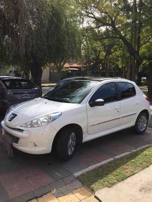 Peugeot 207 Compact Feline