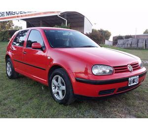 VENDO O PTO GOLF MOD  MOTOR 1.6 SEGUNDO MANO