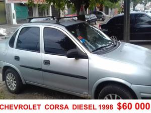 Chevrolet Corsa gris  Diesel