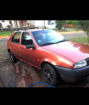 Ford Fiesta 98 Nafta 1,3