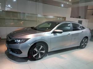 Honda Civic 2.0 L/17 Gris Urano 