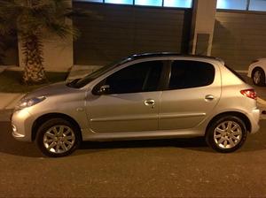 Vendo Peugeot 207XT excelente estado