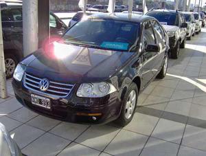 Volkswagen Bora 2.0 Trendline MT