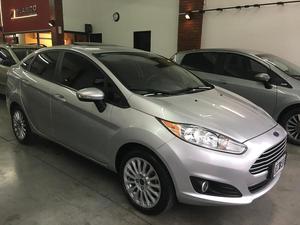 Ford Fiesta Max 1.6 Se Plus 4p. Impecable 