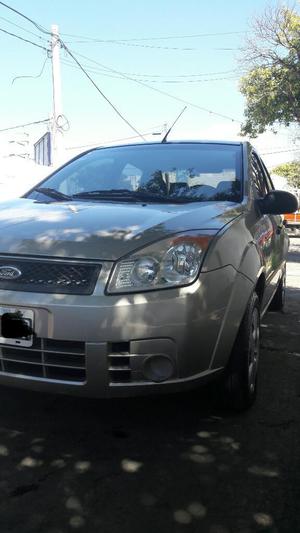 Ford Fiesta Max Mod  Gnc