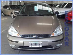 Ford Focus ambiente 1.8 tdi 4ptas