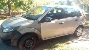 Vendo Ford Fiesta 