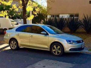 Volkswagen Vento 2.0 TDI Luxury MT (140cv) (L11)