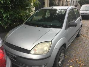 Ford Fiesta Ambiente Plus usado  kms